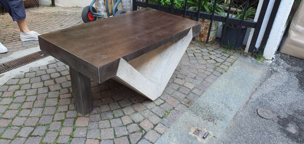 Tavolino in teak scuro moderno - immagine 4