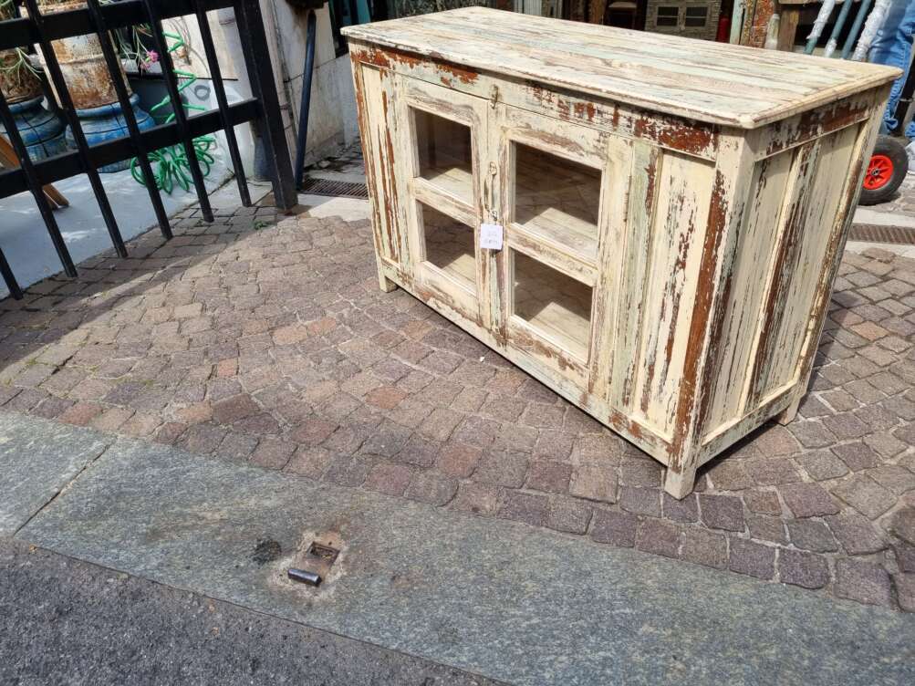 Credenza con i vetri slavata in teak - immagine 7