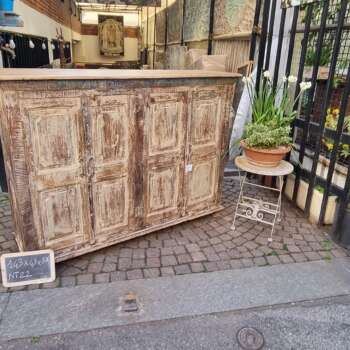 Credenza alta etnica industrial in legno massello e ferro battuto