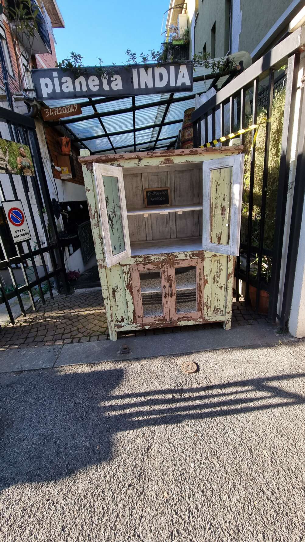 Vetrina massiccia in teak verde e viola - immagine 3
