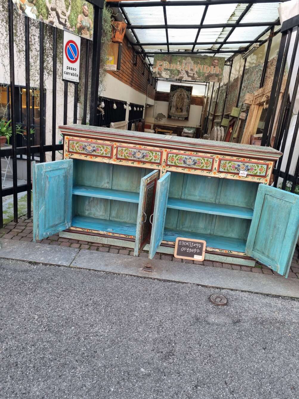 interni Credenza Colorata in Legno