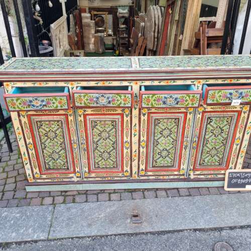 Credenza Colorata in Legno