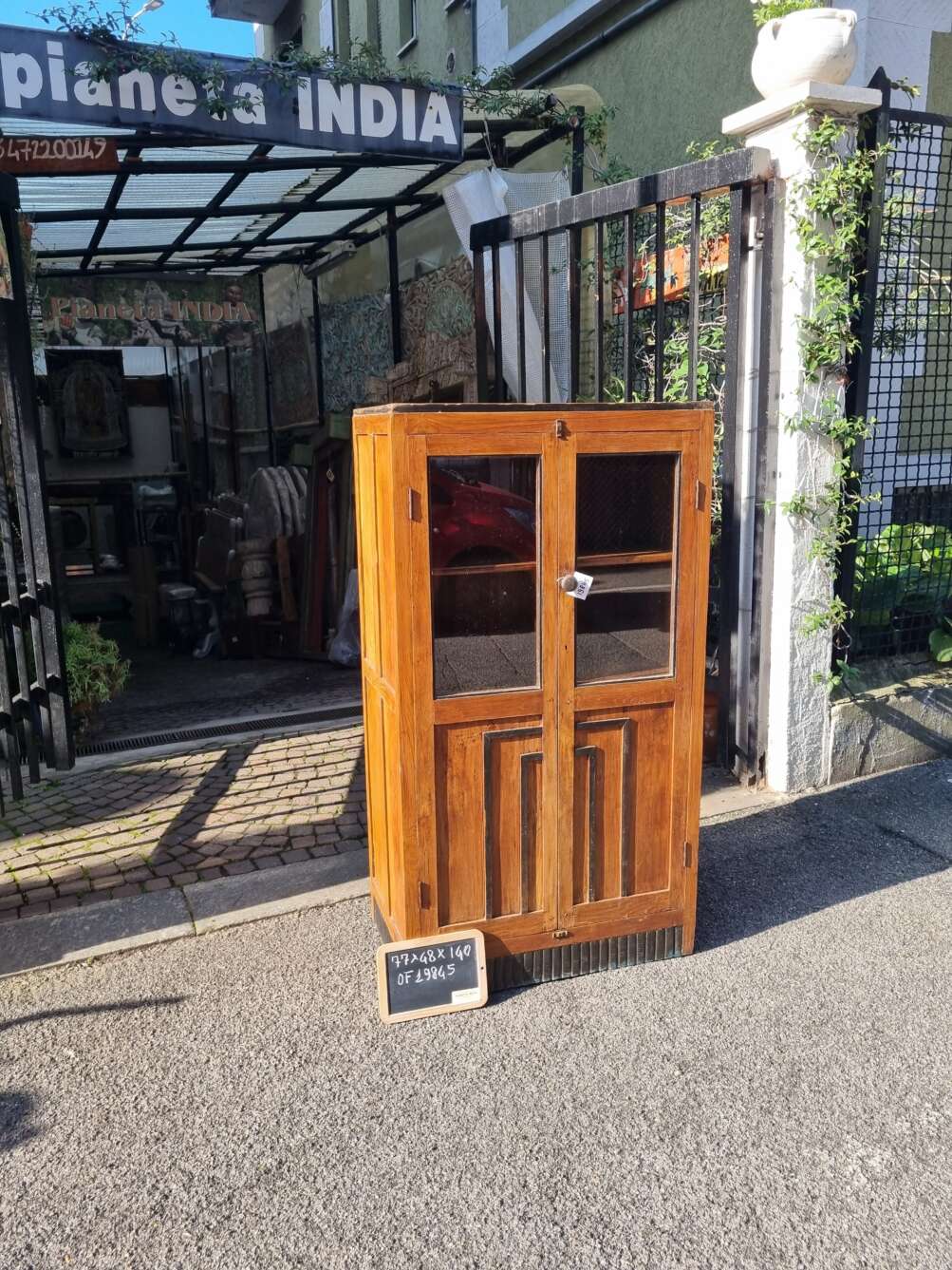 Vetrinetta in legno artigianale a due ante - immagine 10