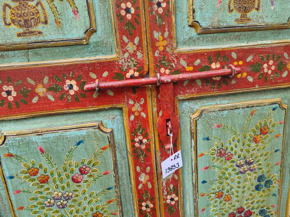 Porta in legno dipinta con motivi floreali - immagine 10
