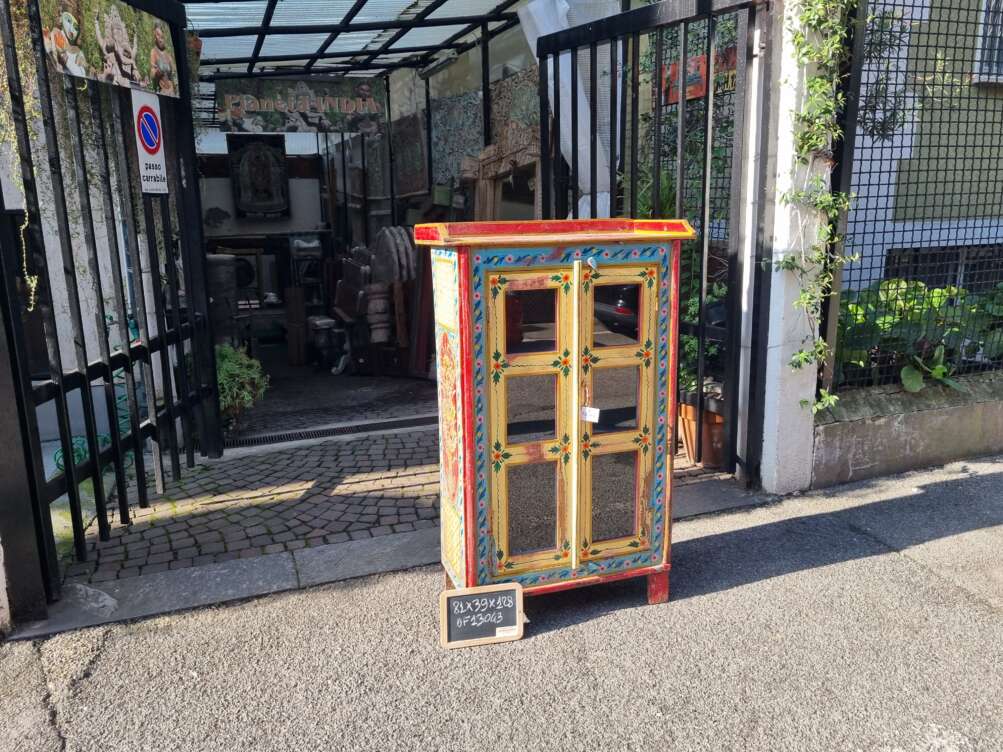 Vetrinetta artigianale in legno intagliato - immagine 14