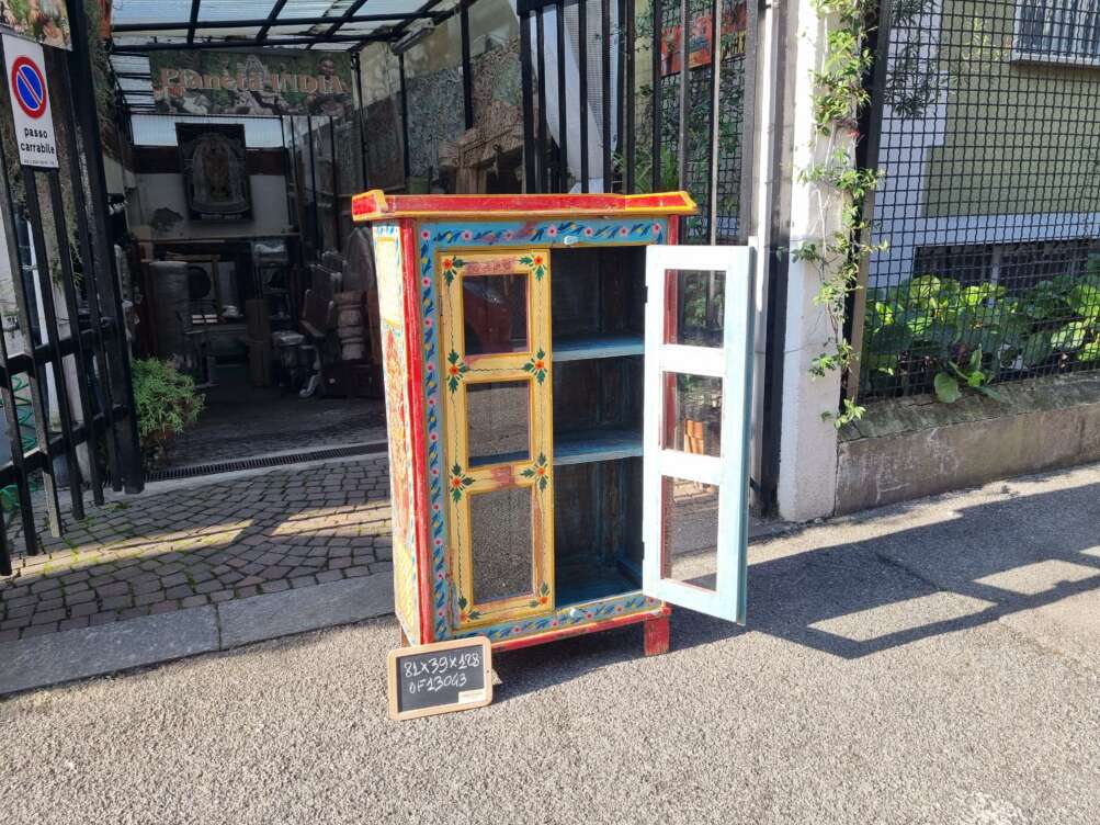 Vetrinetta artigianale in legno intagliato - immagine 4