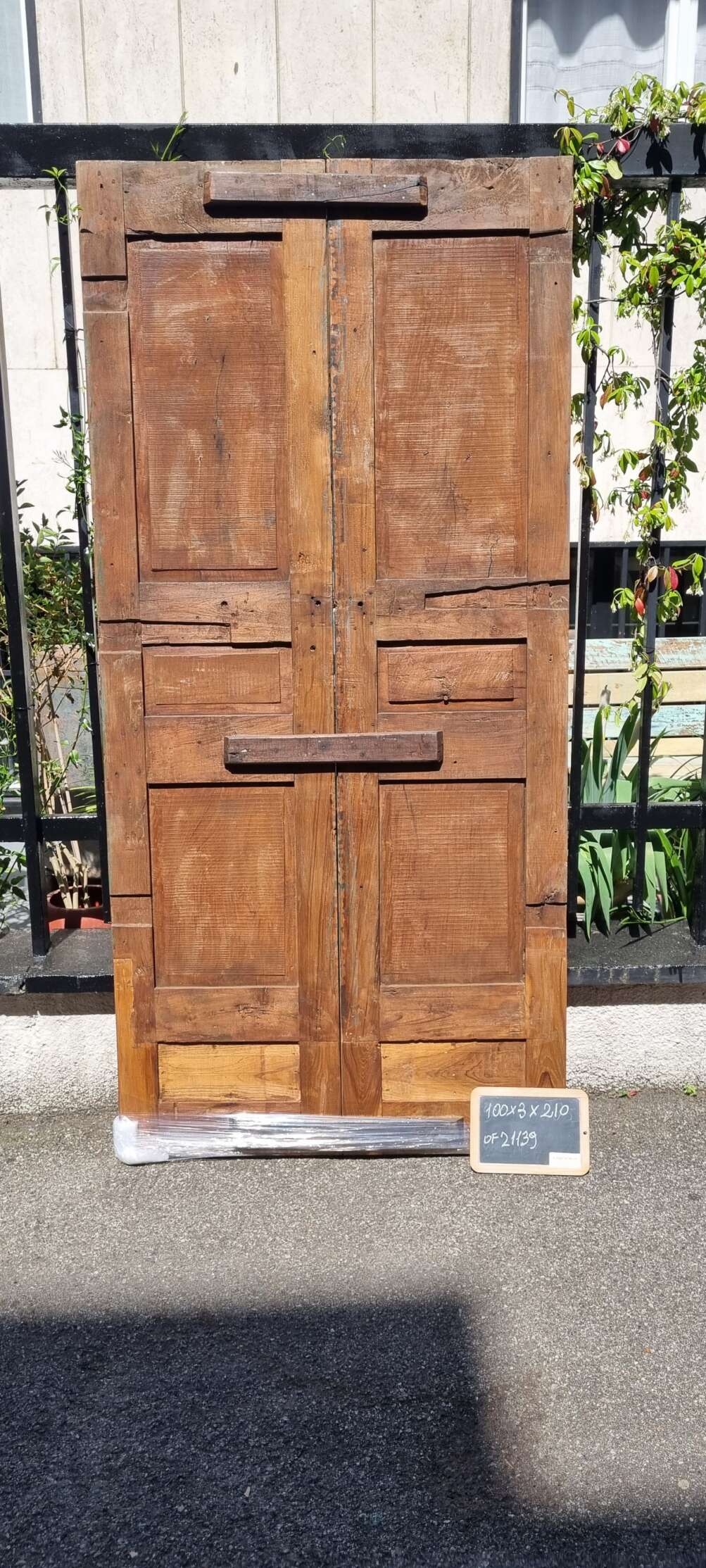 Antica porta rustico in teak grezzo - immagine 3