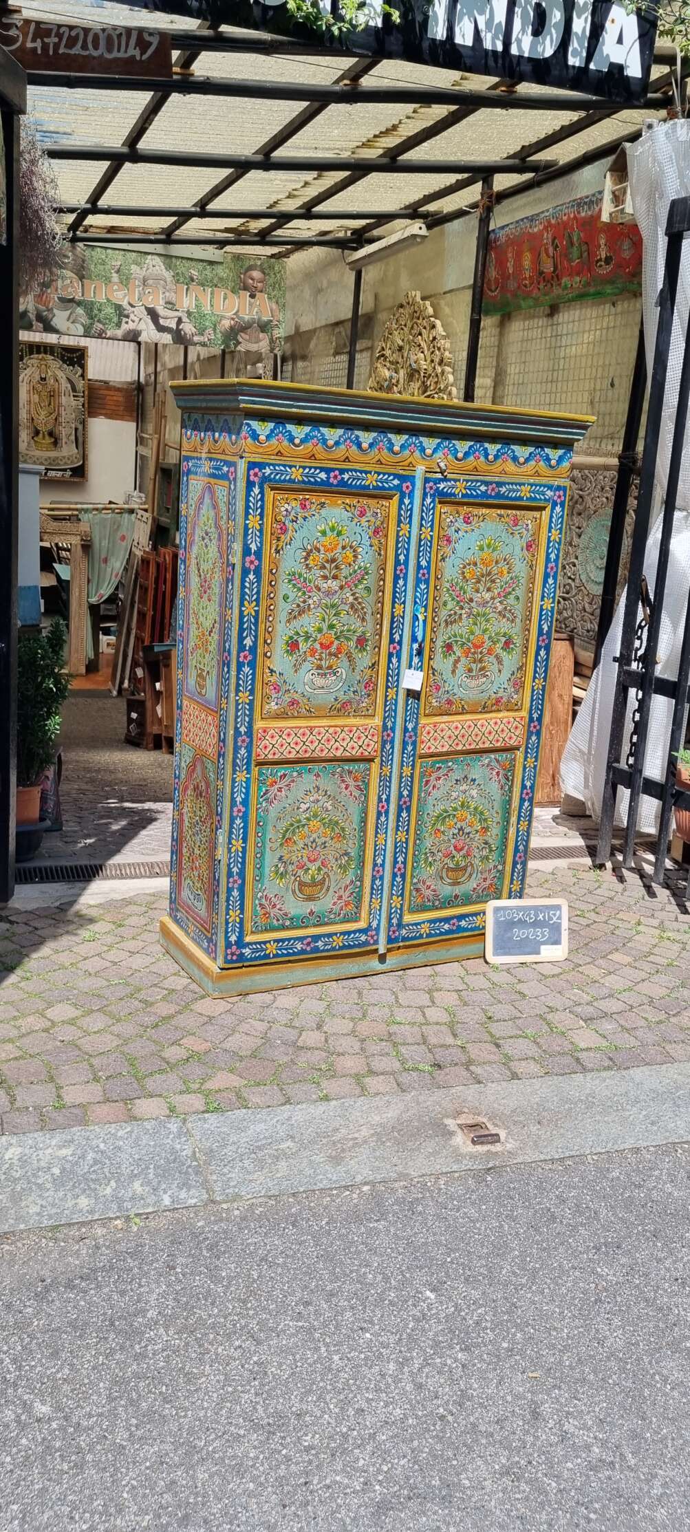 Armadio indiano decorato a mano - immagine 3