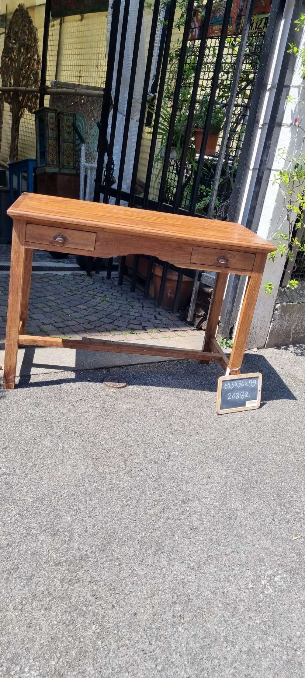 Scrivania in Teak