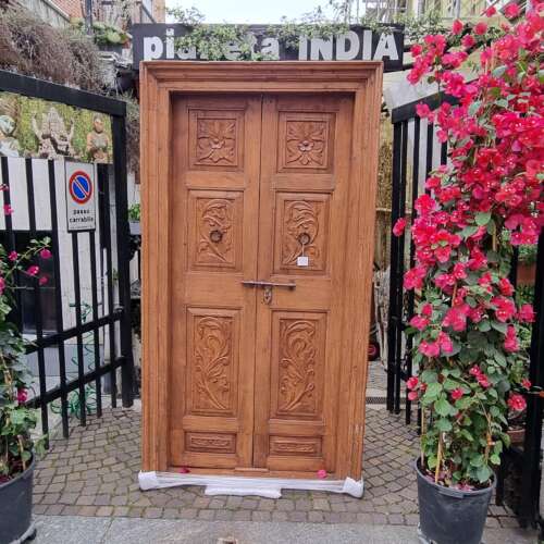 Porta indiana antica in teak