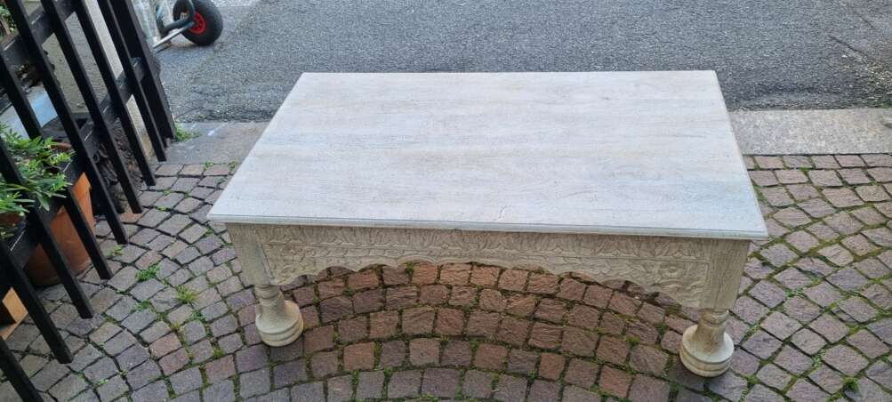 Tavolino da centro in legno massello - immagine 4