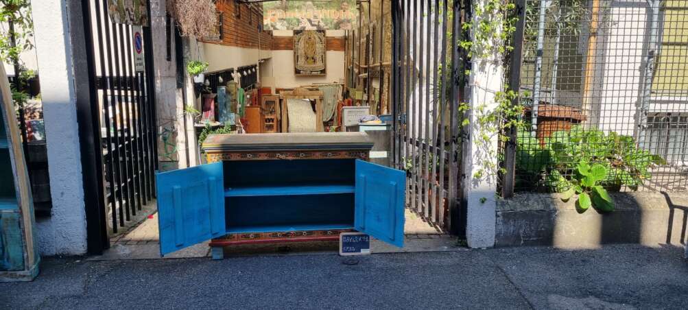 Credenza patchwork floreale intarsiata - immagine 8