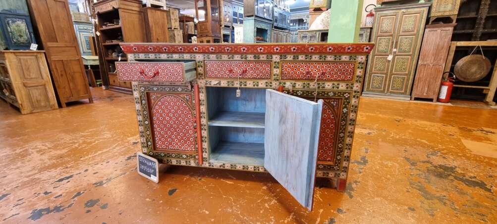 Credenza etnica rossa decorata a mano - immagine 3