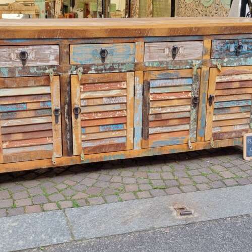 Credenza shabby in legno riciclato
