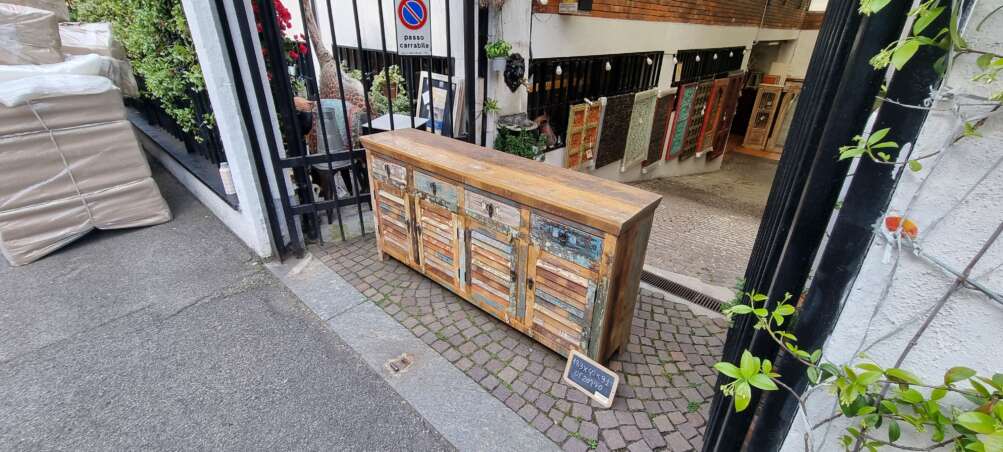 Credenza shabby in legno riciclato - immagine 10