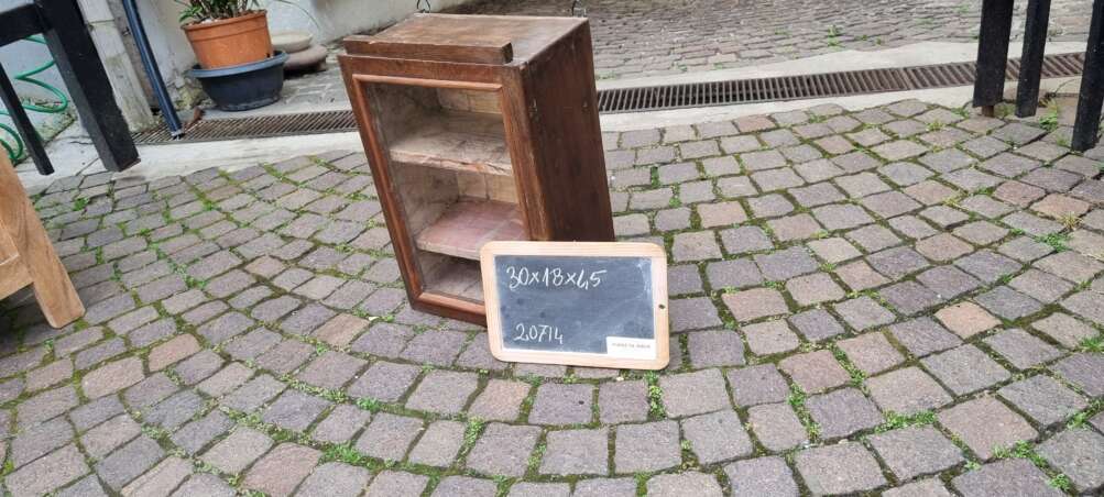 Mobiletto con anta in vetro - immagine 8