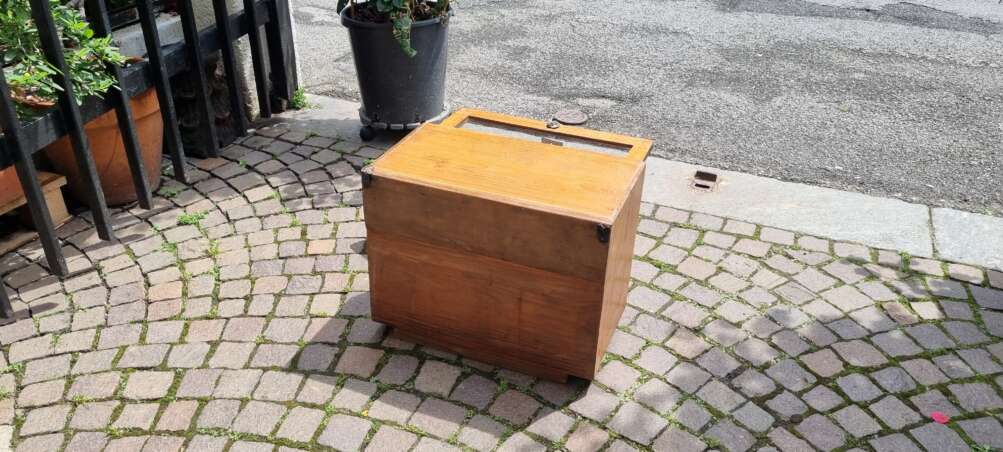 Mobiletto pensile Vintage in Teak con Anta a Vetro - immagine 10