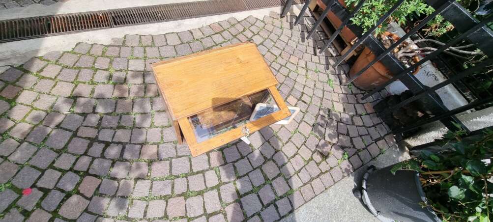 Mobiletto pensile Vintage in Teak con Anta a Vetro - immagine 6