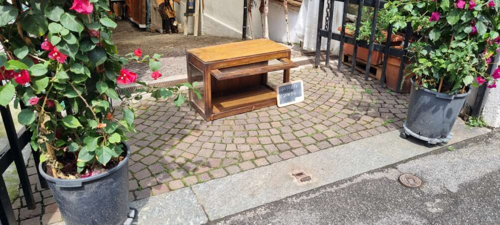 Mobile basso con cassetto a scomparsa - immagine 9