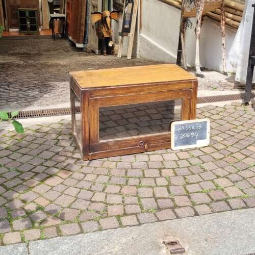 Mobile basso con cassetto a scomparsa