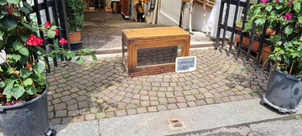 Mobile basso con cassetto a scomparsa - immagine 8