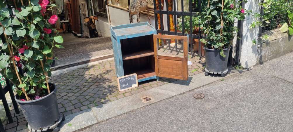 Mobiletto blu in teak con anta in vetro - immagine 8