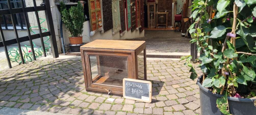 Mobiletto vetrinetta basso in teak - immagine 5