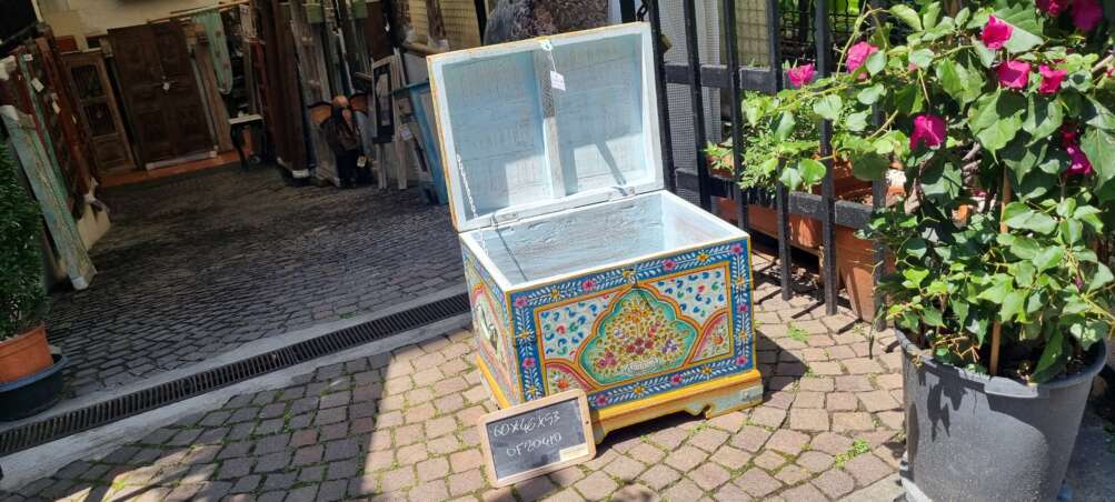 Baule Dipinto con Motivi Floreali - immagine 11