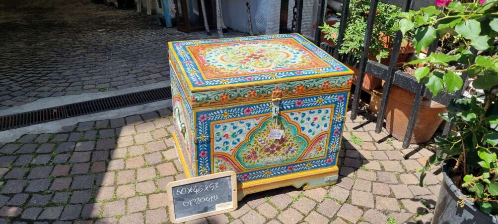 Baule Dipinto con Motivi Floreali - immagine 2
