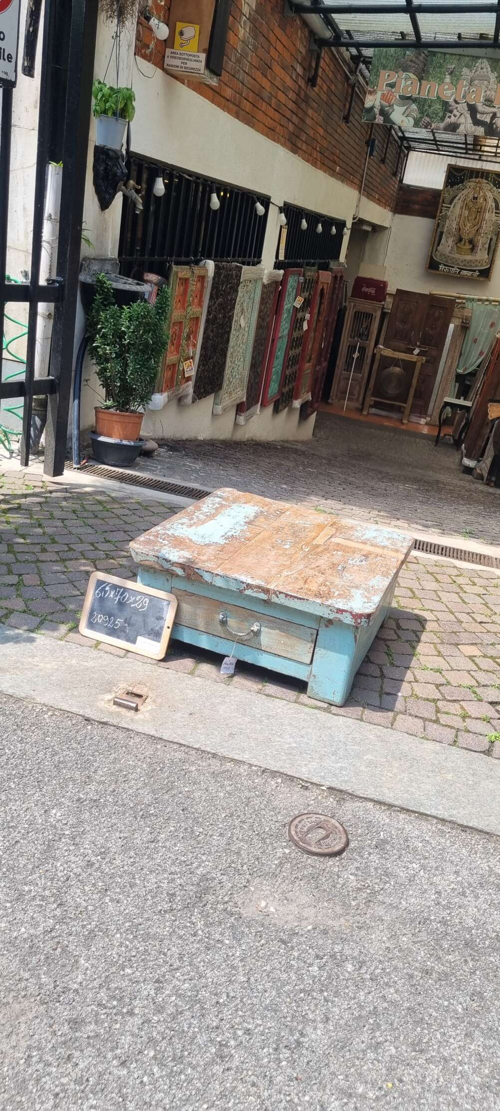 Vecchio tavolino in teak - immagine 4
