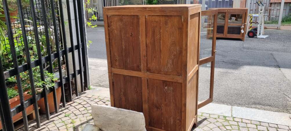 Vetrina rustica in teak a due ante - immagine 7