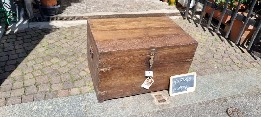 Baule rustico in teak - immagine 8