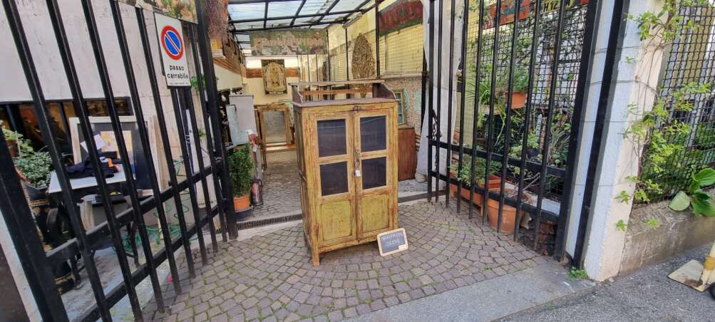 Vetrinetta vintage con finitura verde - immagine 13
