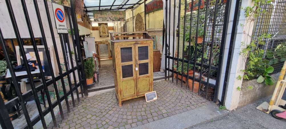 Vetrinetta vintage con finitura verde - immagine 10