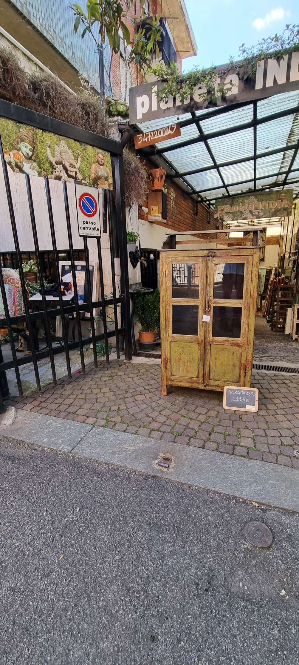 Vetrinetta vintage con finitura verde - immagine 8
