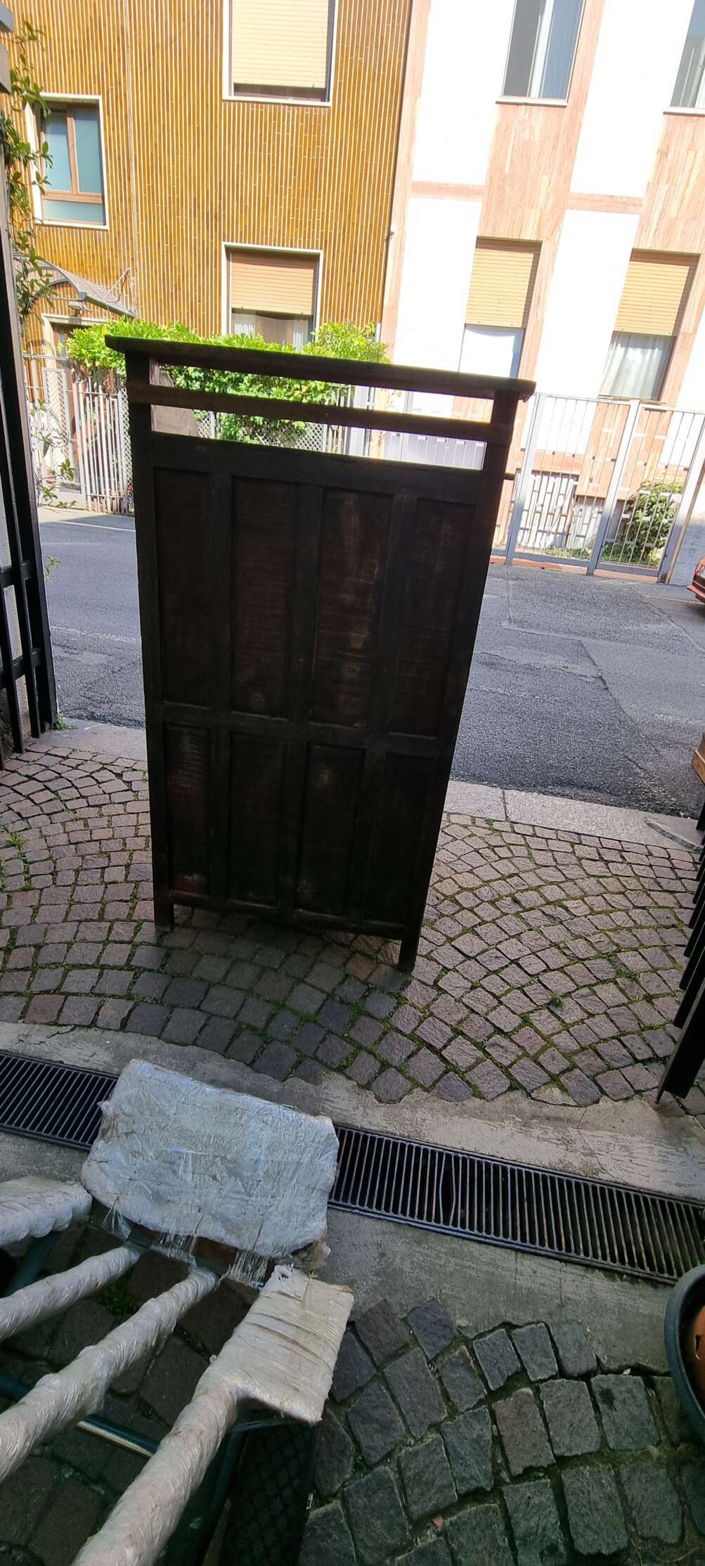 Vetrinetta vintage con finitura verde - immagine 6