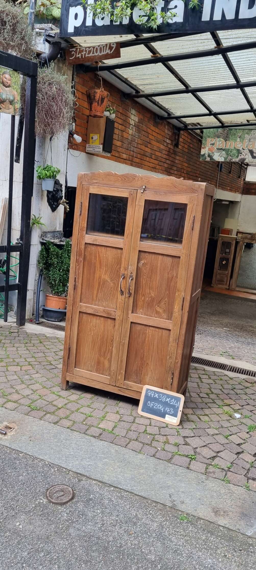 Armadio a due ante con vetri - immagine 9