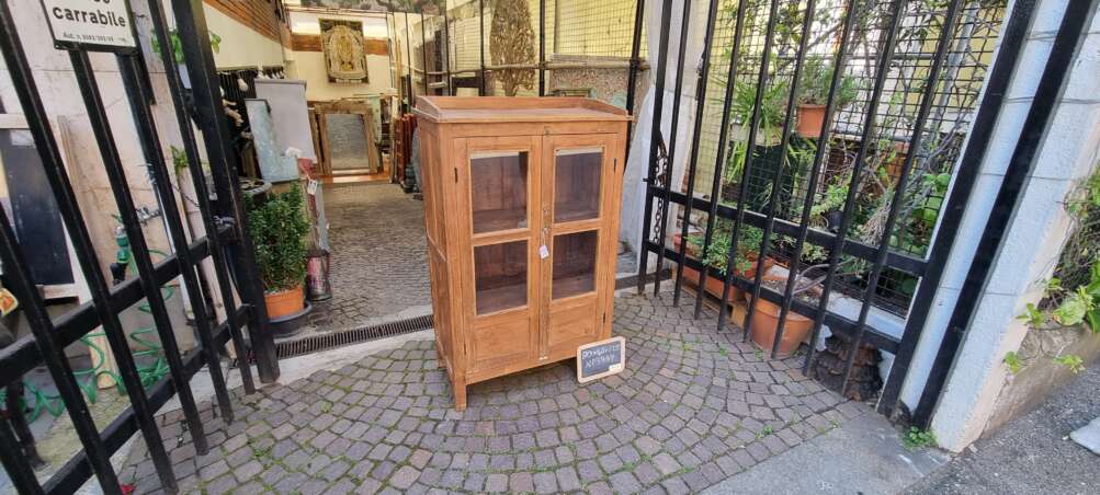 Vetrinetta in teak naturale con ante a vetro
