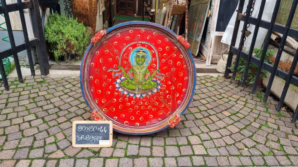 Tavolino macina rossa con divinita' - immagine 6
