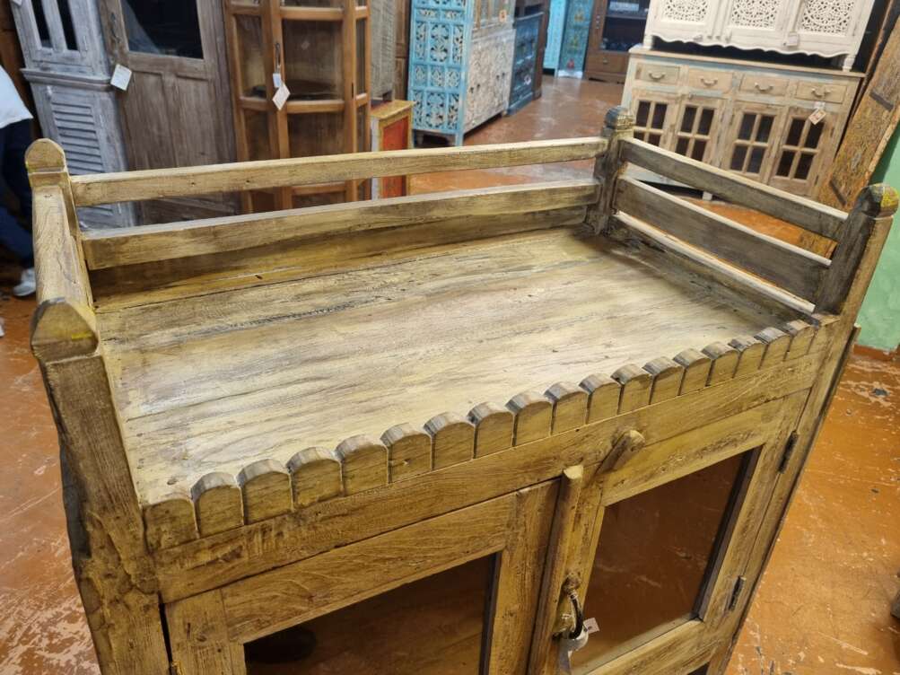 Vetrinetta in teak dal colore originale giallo - immagine 4