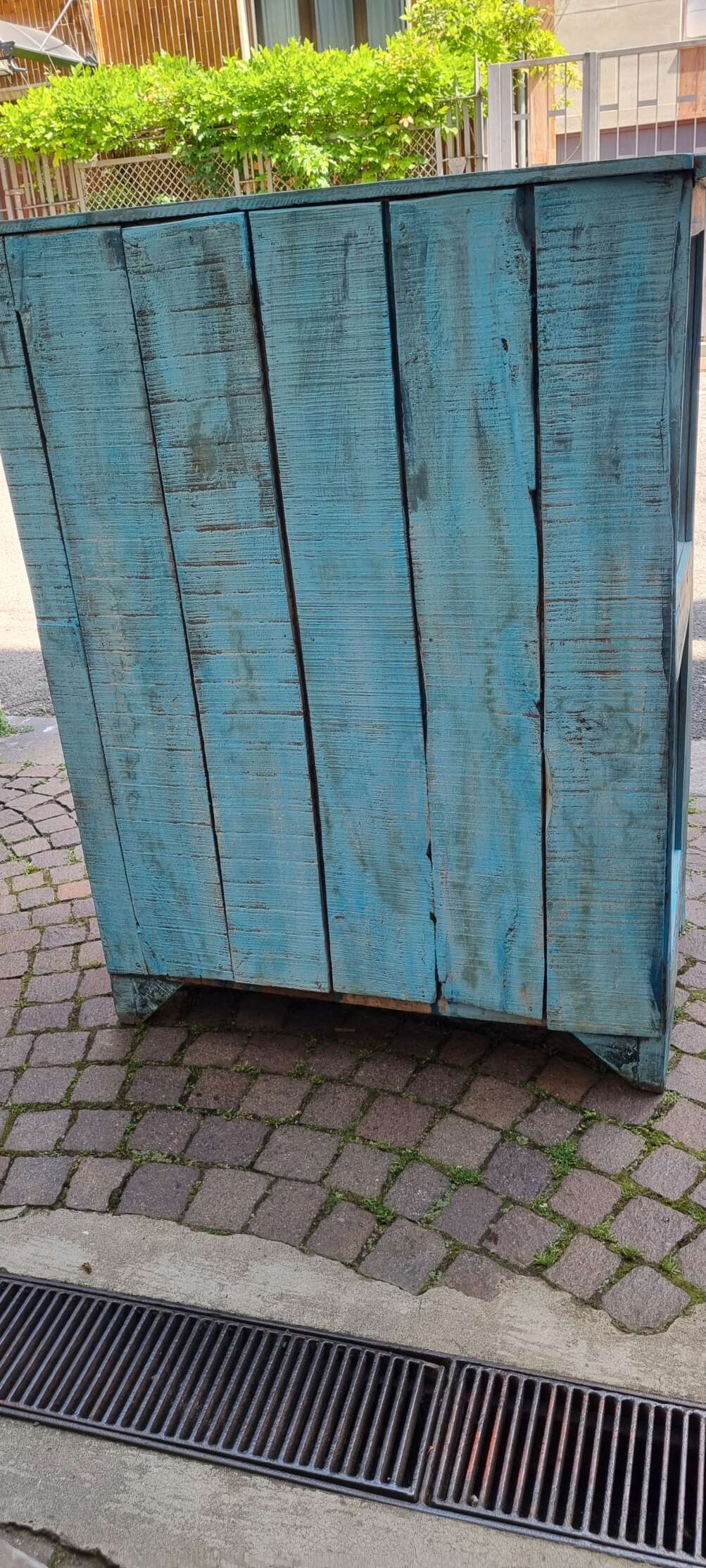 Vetrinetta vintage azzurra decapata - immagine 7