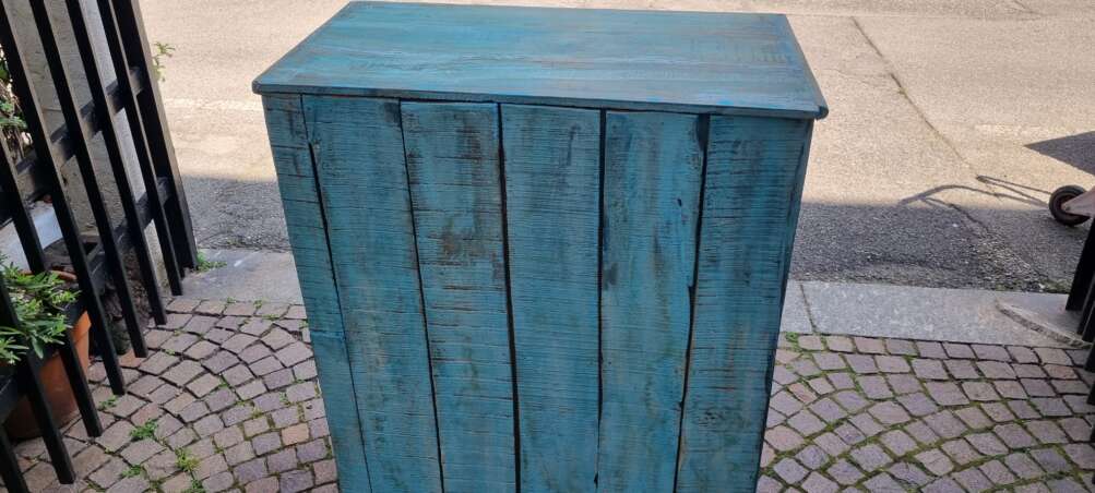 Vetrinetta vintage azzurra decapata - immagine 8