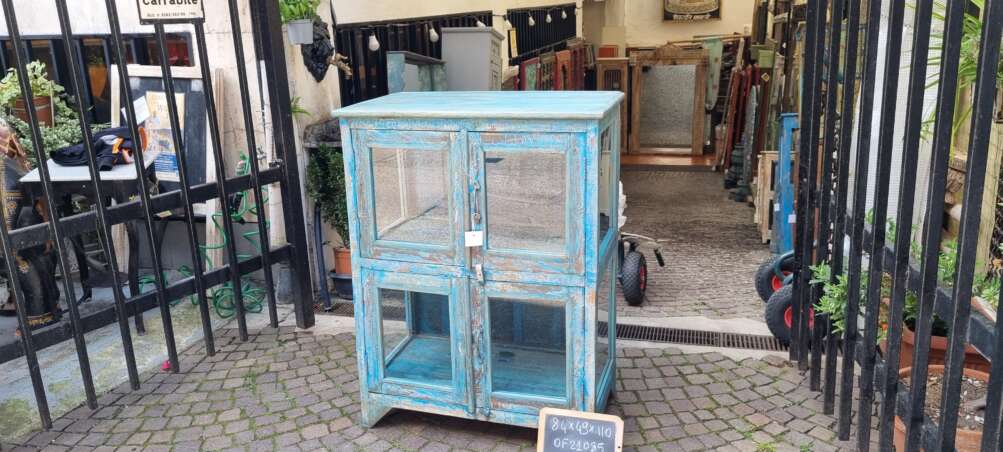 Vetrinetta vintage azzurra decapata - immagine 5