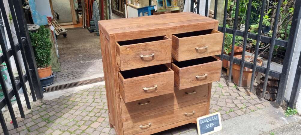 Cassettiera a sei cassetti in teak con maniglie metalliche - immagine 2