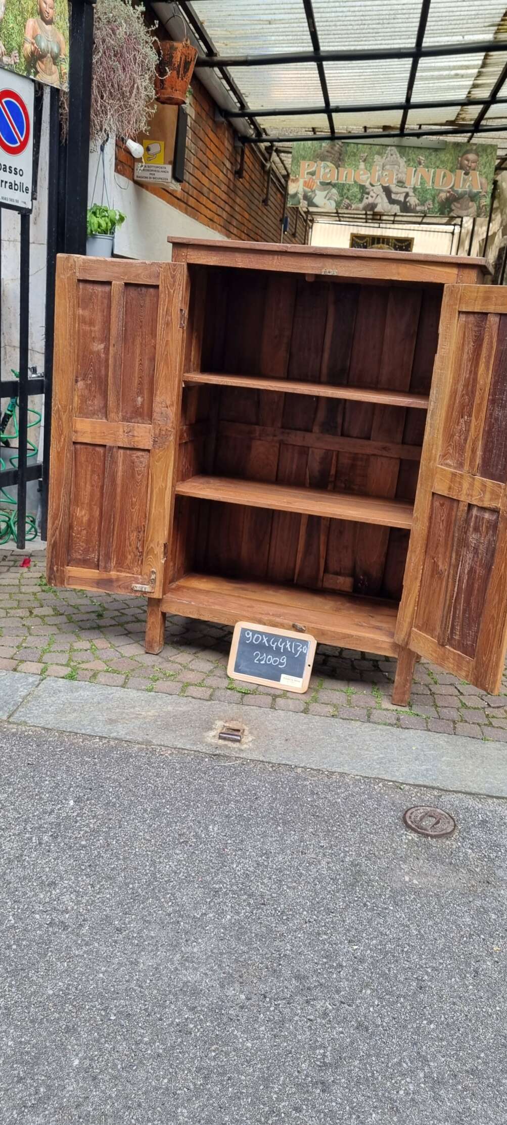 Mobiletto armadietto  a due ante in teak - immagine 5