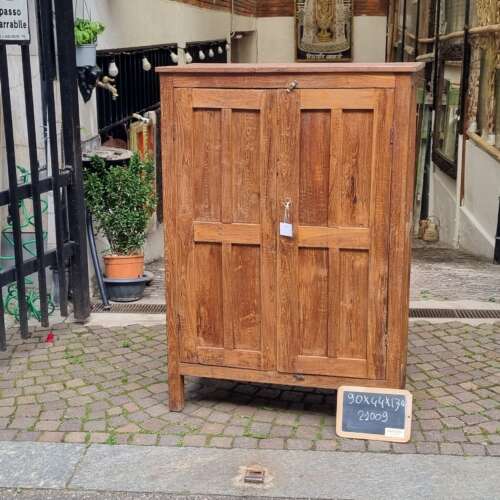Mobiletto a due ante in teak