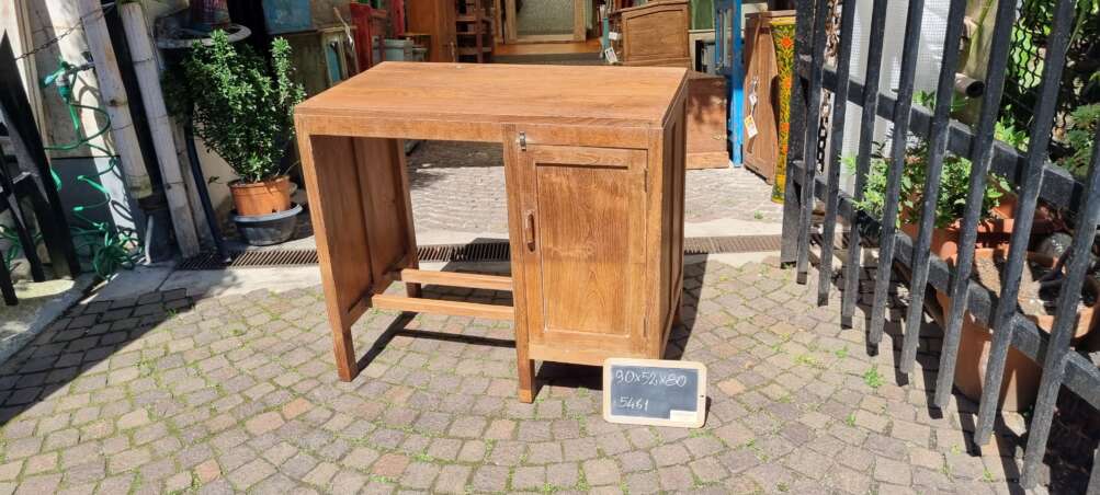 Scrivania in teak con un vano laterale portaoggetti - immagine 8