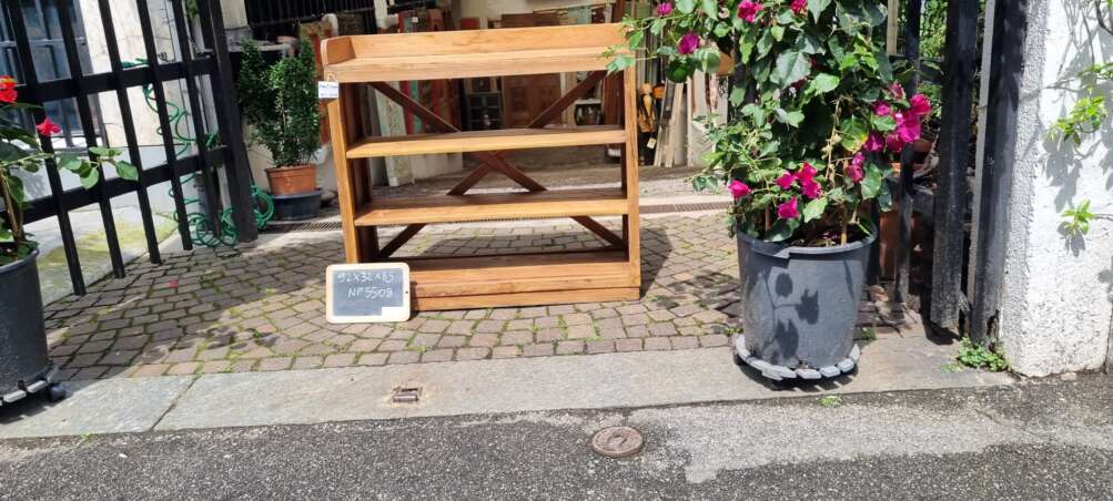 Libreria bassa con ripiani a giorno - immagine 2