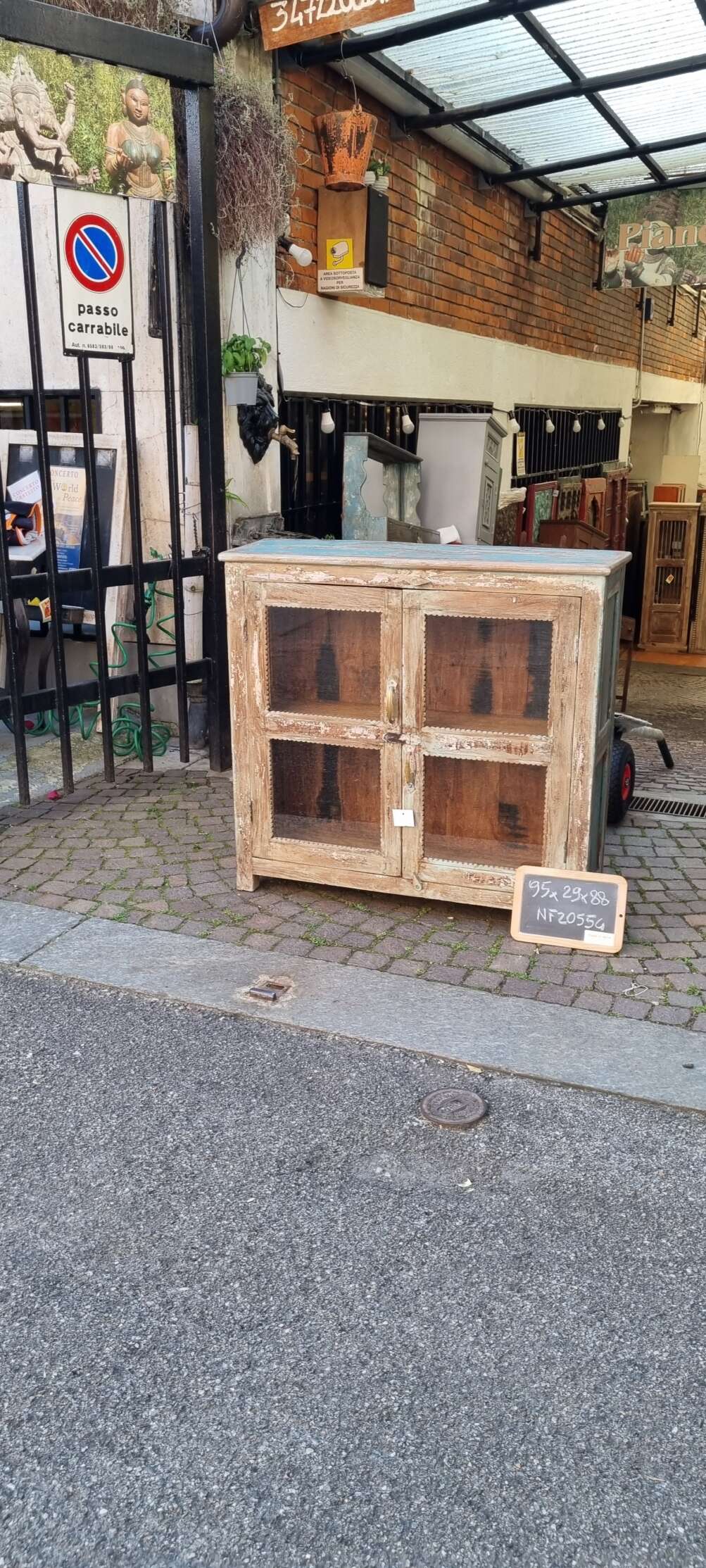 Mobiletto vetrina vintage - immagine 10
