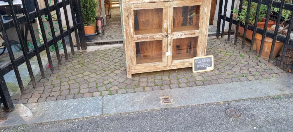 Mobiletto vetrina vintage - immagine 2